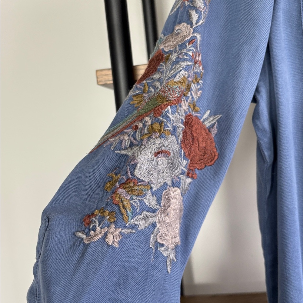Sundance Blue Embroidered Sleeve Button-Front Shirt - Picture 3 of 9